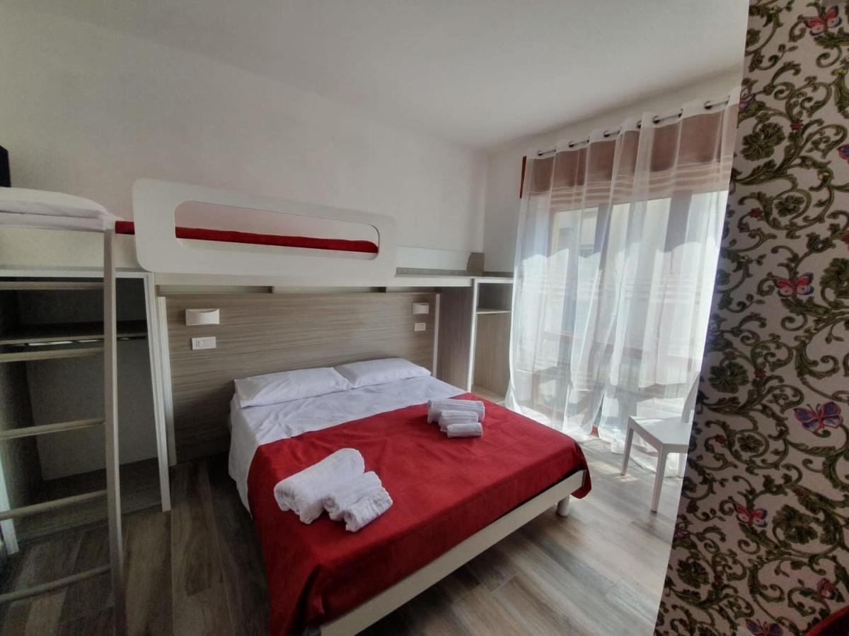 Domus Luxury Tropea Apartment Bagian luar foto