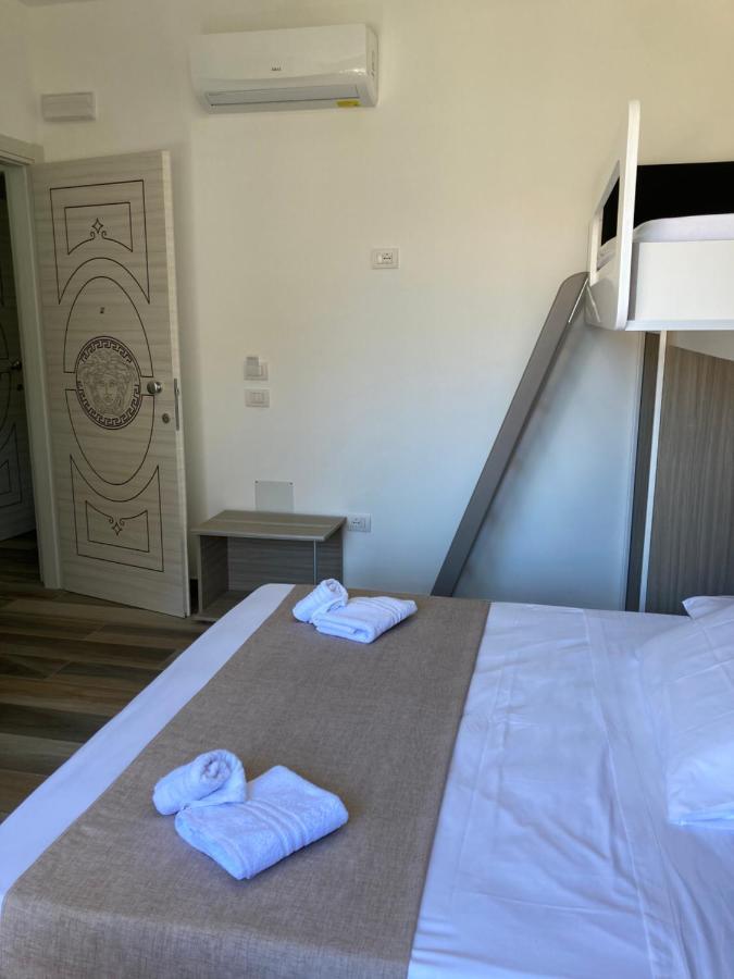 Domus Luxury Tropea Apartment Bagian luar foto