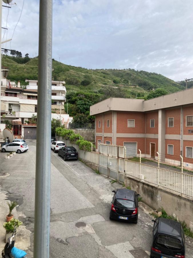 Domus Luxury Tropea Apartment Bagian luar foto